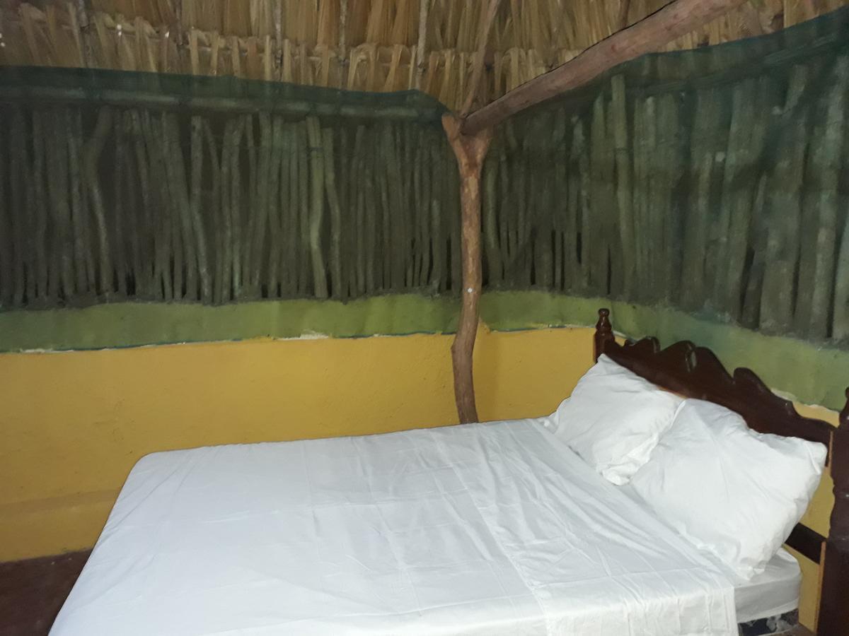 El Chac Mool Santa Elena Ngoại thất bức ảnh